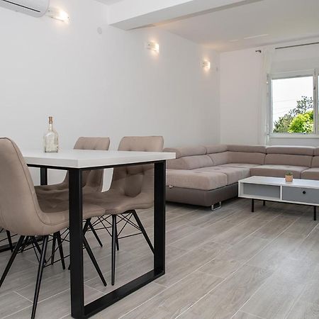 Apartmani Vrtodusic Banjol المظهر الخارجي الصورة